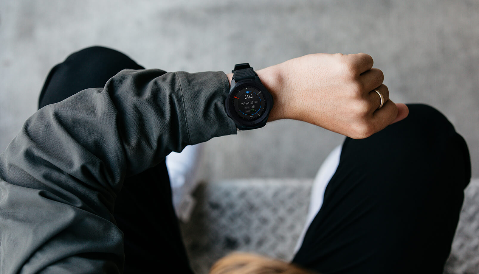 TicWatch S2 smartwatch,Mobvoi AI wearable technology